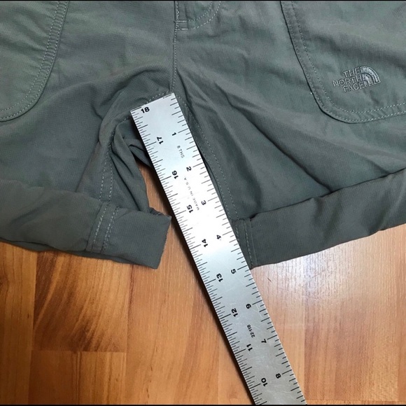 The North Face Shorts - Picture 2 of 6